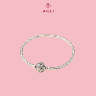 7 Lý Do Khiến Lắc Tay Bạc Đính Charm Trở Thành Phụ Kiện Hot Nhất Năm 2025 1 lắc tay bạc đính charm